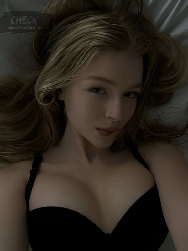 Белослава привлекательная девушка из Петрово-Красноселья цена от 3000 руб